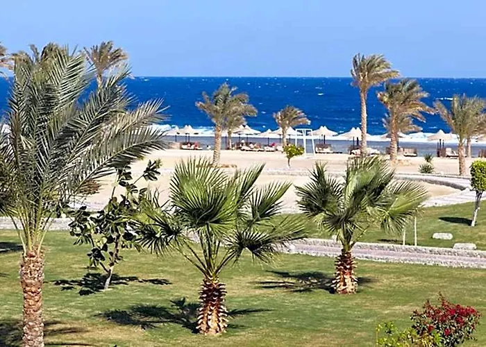 Three Corners Sea 4*